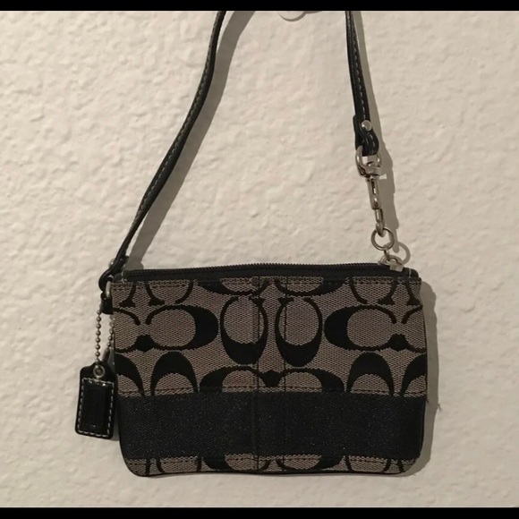 Coach Wristlet - Picture 2 of 4